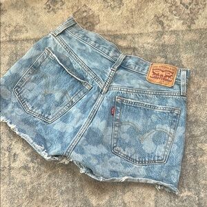 Levi's unique floral 501 Blue Denim Cutoff Shorts